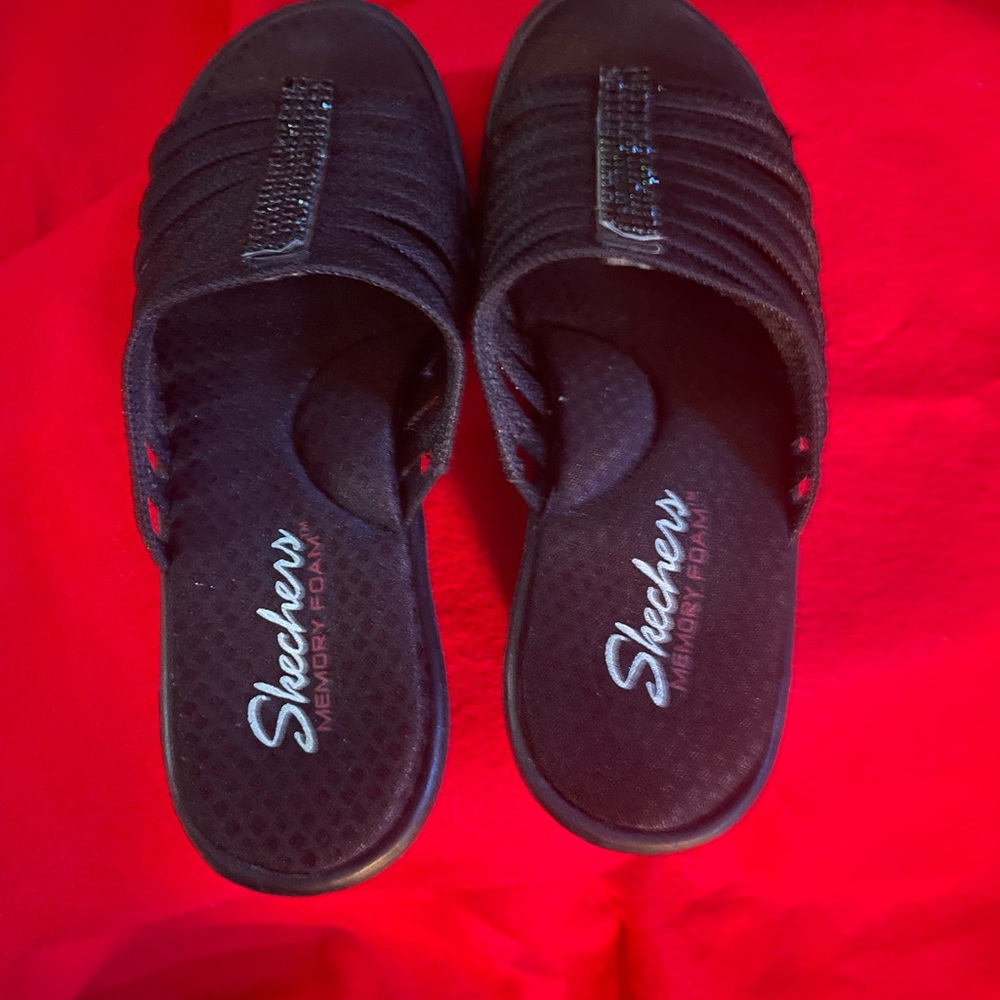 Sketchers Black Wedge Sandals - Picture 7 of 8